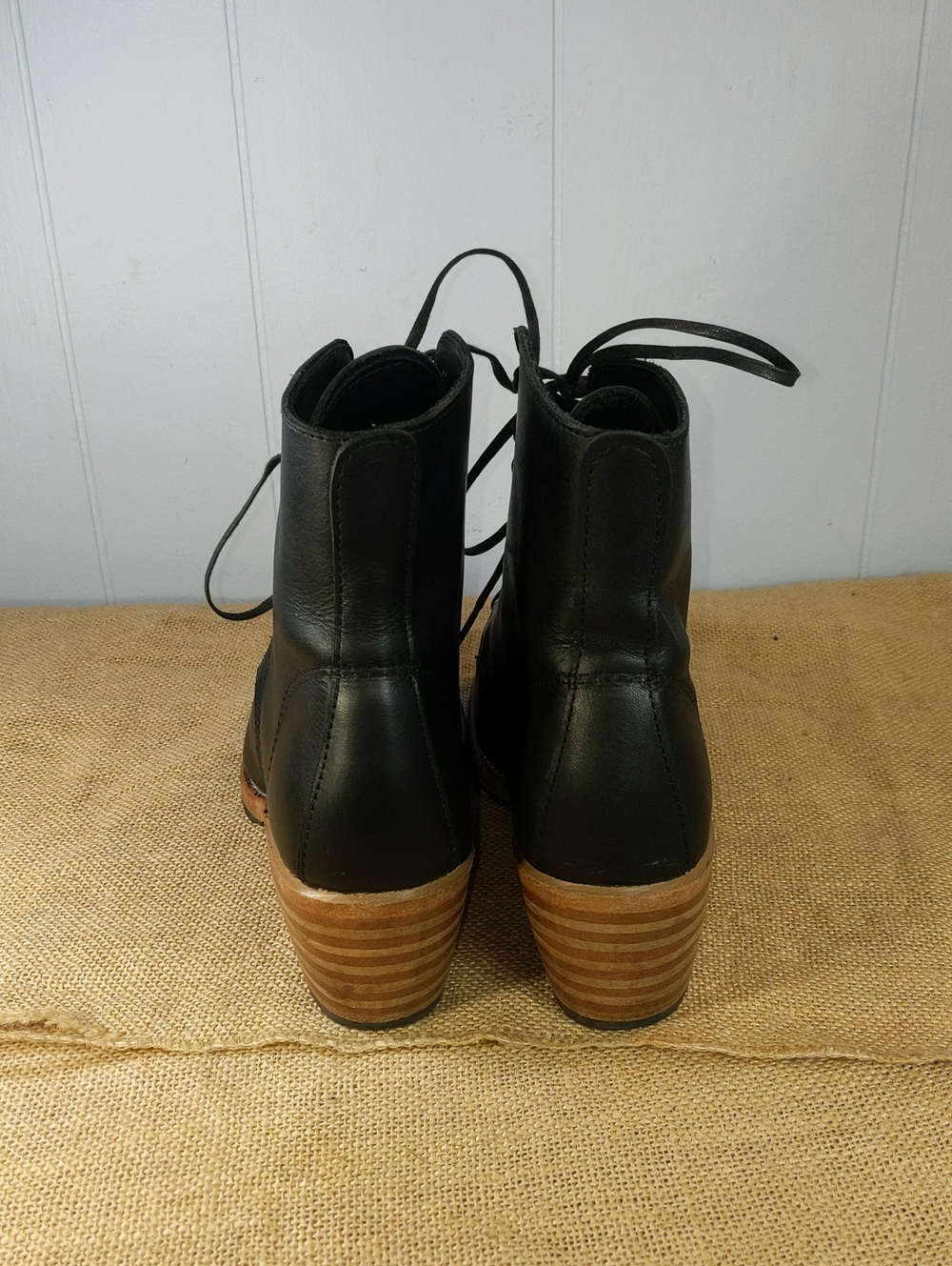 Red Wing Clara Women's Heeled Leather Boots 3405 Sz 11, Black, Like New, No Box - Picture 5 of 10